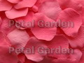 Bubblegum Silk Rose Petals